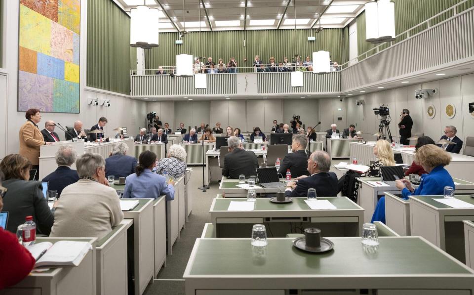 Debat in de Eerste Kamer