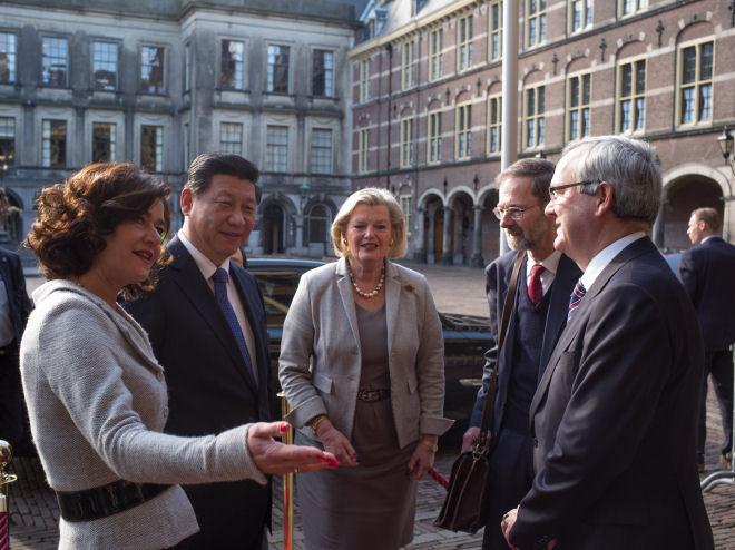 President Xi Jinping wordt welkom geheten in de Eerste Kamer