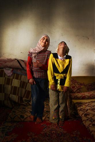 Lachende kinderen in Jordanië